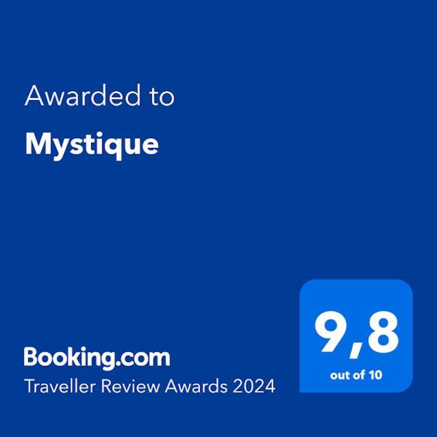 Mystique Apartment โคโมทินี ภายนอก รูปภาพ